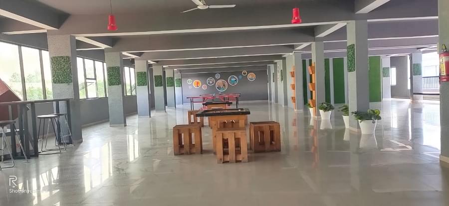 SKIPS School of Business Infrastructure photo 3